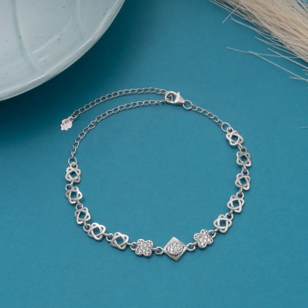 CloverSpark Bracelet B 111 on table