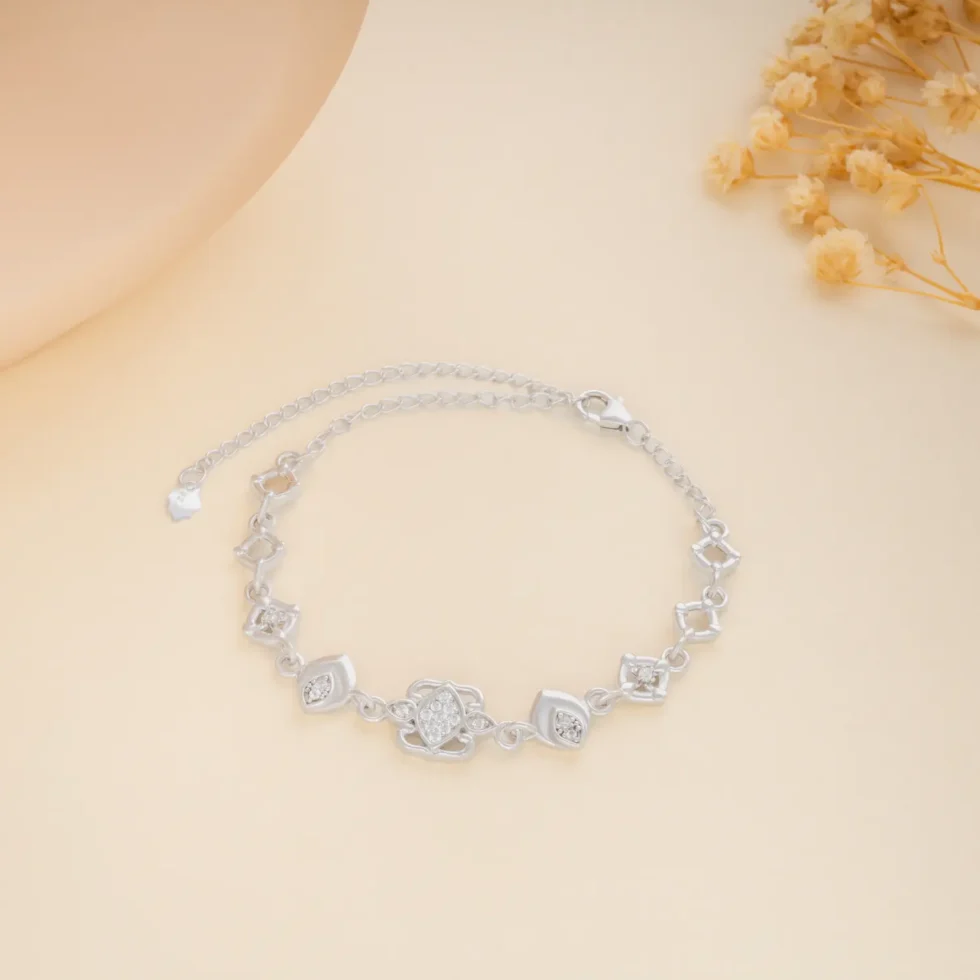 Lotus Shine Bracelet B 89 on table 2