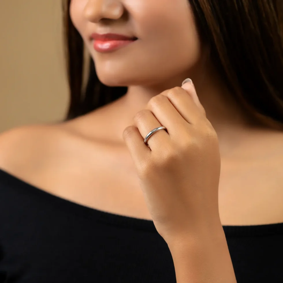Nishav Jewellers 925 Sterling Silver Diamond Band Ring CR18 with model