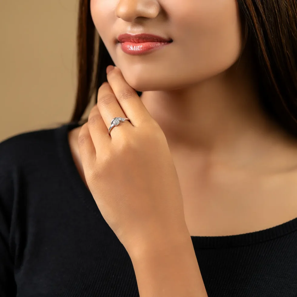 Nishav Jewellers 925 Sterling Silver DuoFlora Ring R 148 with model