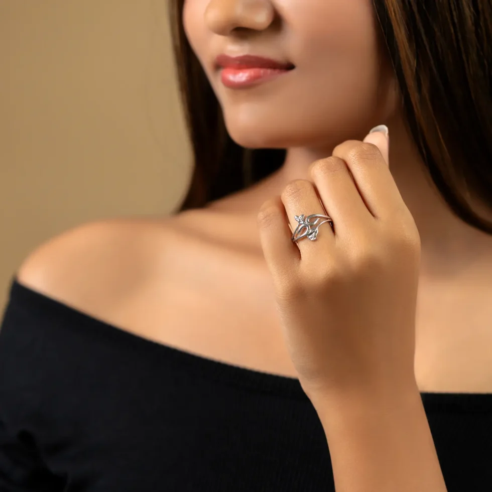 Rose Vine Elegance Ring R 221 with model