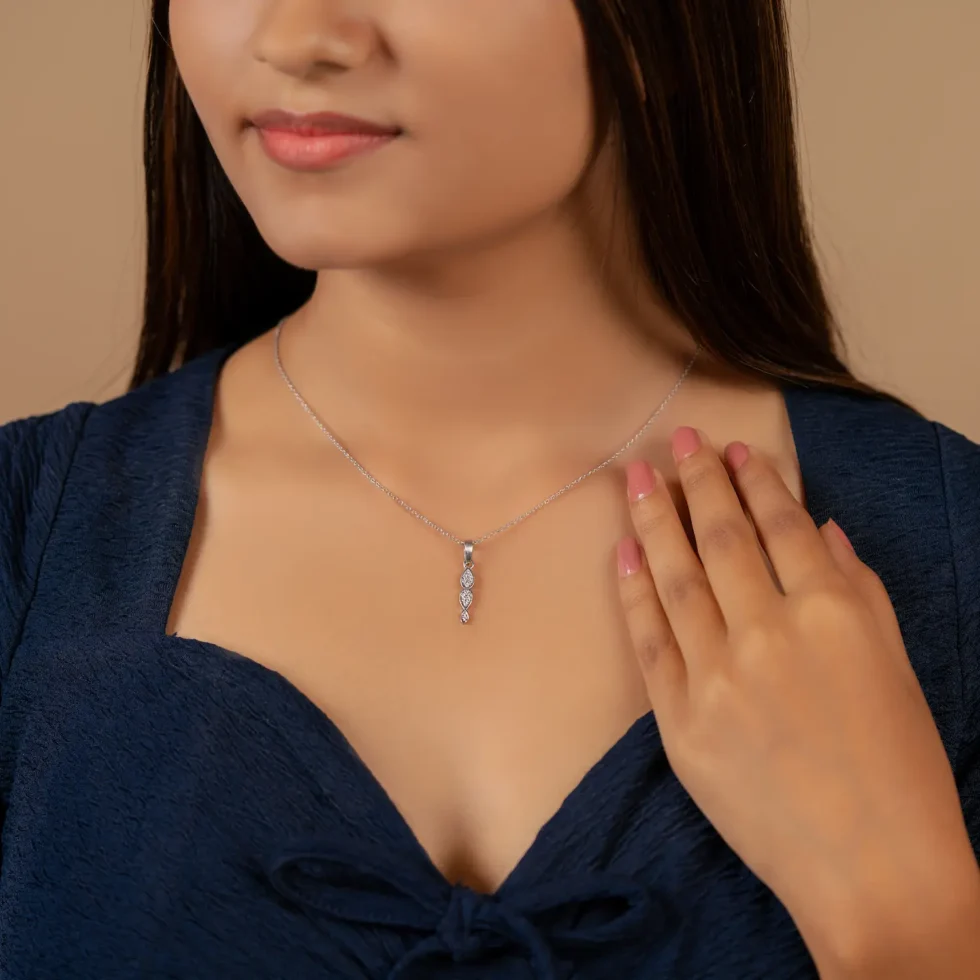Triple Teardrop Necklace N46 with model