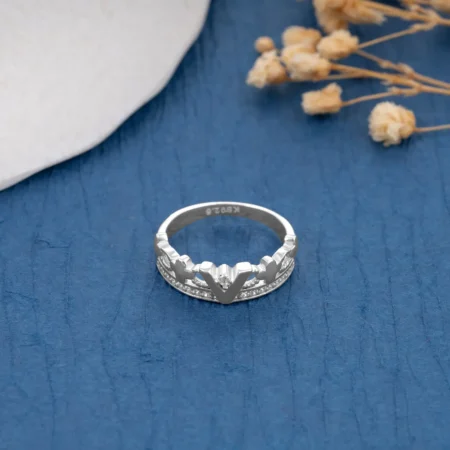 Victory Crown Diamond Ring R 190 on table