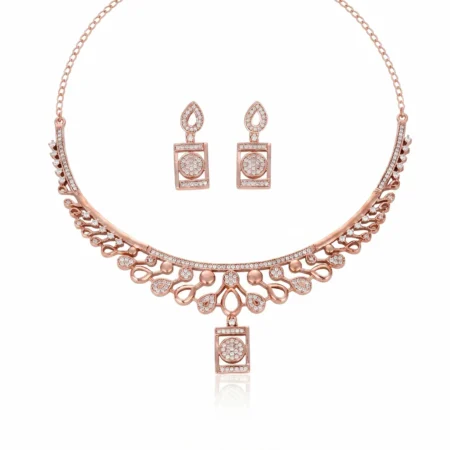 Heritage crown Necklace